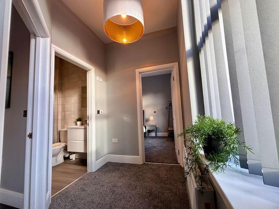 Teds Apartments-Town Centre-Apt1 بلاكبول المظهر الخارجي الصورة