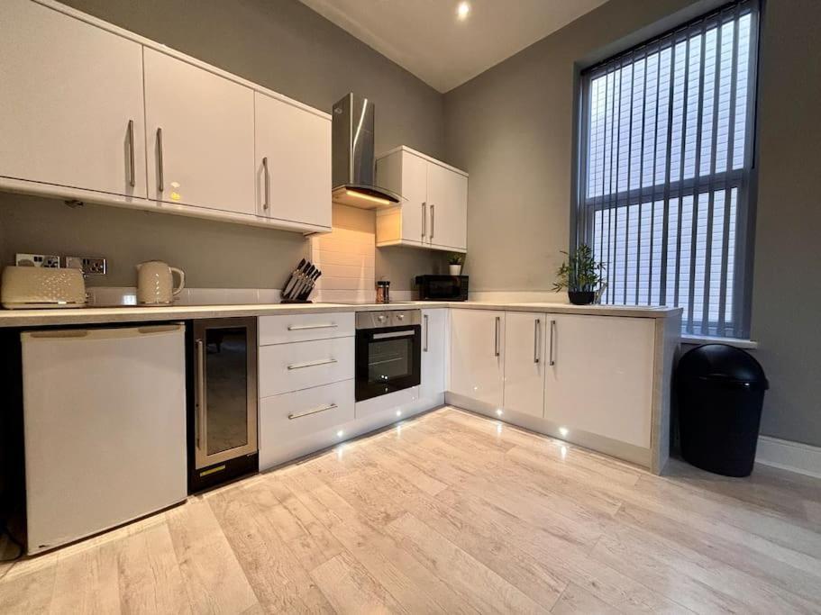 Teds Apartments-Town Centre-Apt1 بلاكبول المظهر الخارجي الصورة